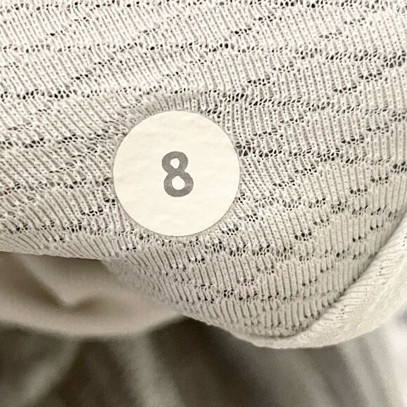 Lululemon Think Fast Pullover - size 8 - Picture 11 of 11